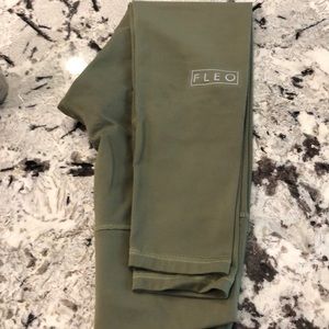 Fleo Legging Size M - 25”